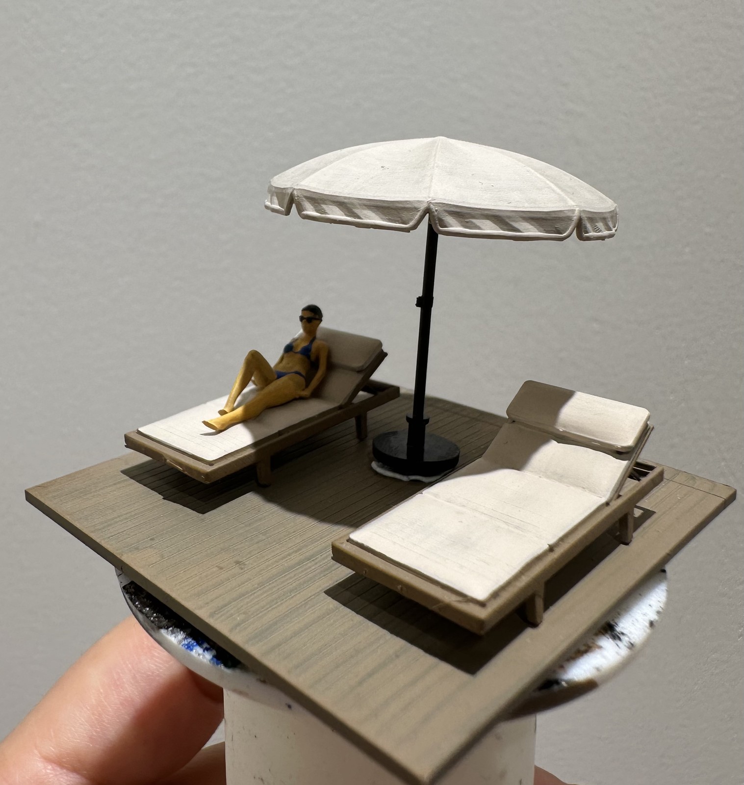 Diorama 1/64 Sun Bathing Micro - Tools Workshop For Kids 评论和价格